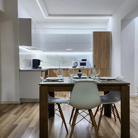 Appartamento 2e Myslym Shyri *